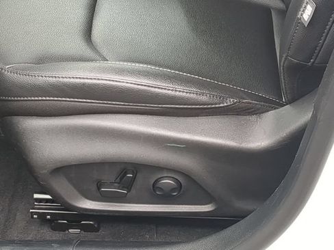 Used 2025 Jeep Compass Limited AWD/4WD image 16