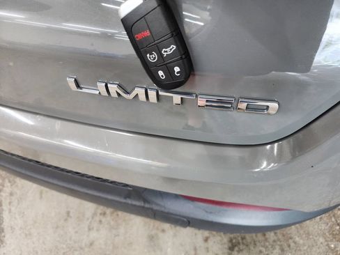 Used 2020 Jeep Compass Limited AWD/4WD image 39