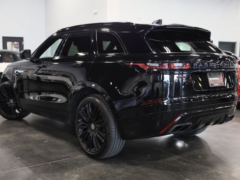 Used 2019 Land Rover Range Rover Velar R-Dynamic SE AWD/4WD image 4