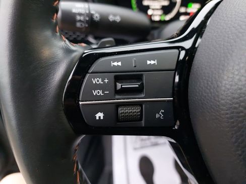 Used 2023 Honda CR-V Sport Touring image 14