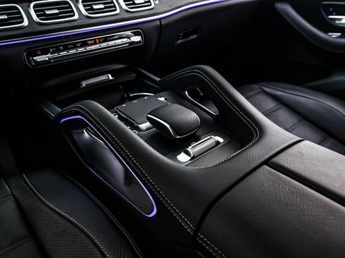 New 2026 Mercedes-Benz GLE 580 4MATIC image 6