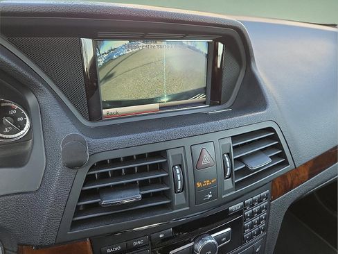 Used 2013 Mercedes-Benz E 350 Cabriolet image 16