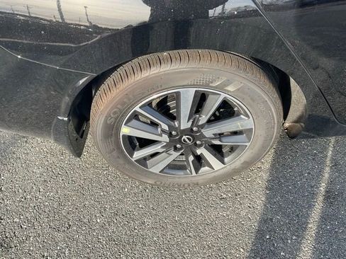 New 2025 Nissan Versa SV w/ Trunk Package image 7