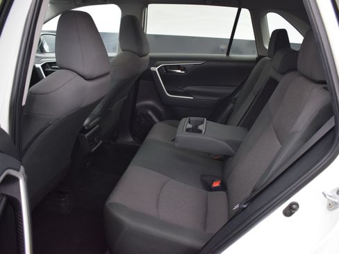 Used 2024 Toyota RAV4 XLE w/ Convenience Package AWD/4WD image 13