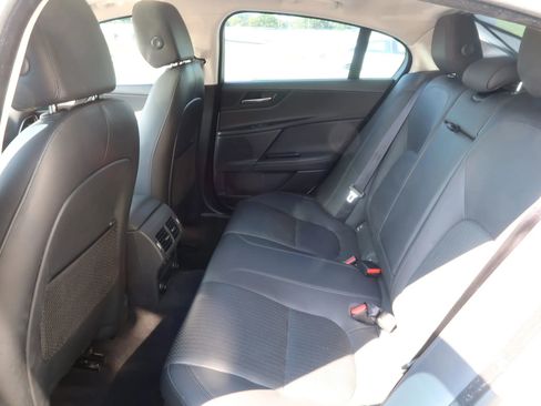 Used 2017 Jaguar XE First Edition image 17