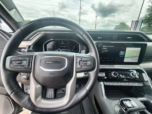 Certified 2024 GMC Sierra 1500 Denali AWD/4WD image 11