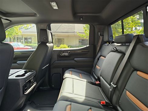 New 2026 GMC Sierra 1500 AT4 w/ AT4 Premium Package image 18