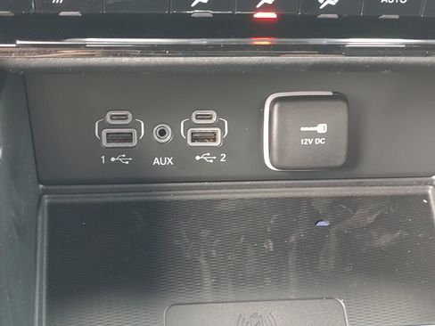 New 2025 Jeep Grand Cherokee L Altitude RWD image 18