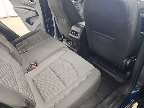Used 2019 Chevrolet Equinox LT FWD image 14