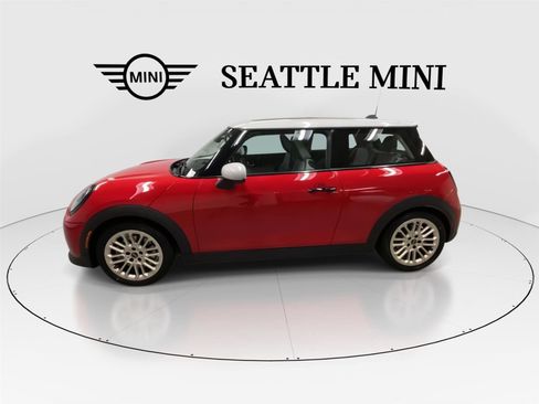 Certified 2025 MINI Cooper S image 6