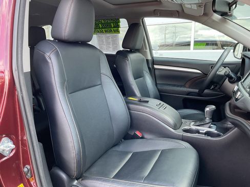 Used 2015 Toyota Highlander XLE AWD/4WD image 45