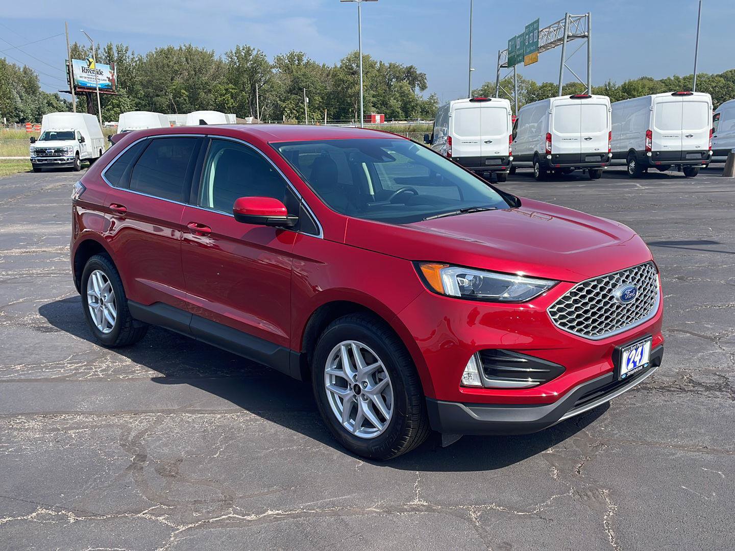 Used 2024 Ford Edge SEL w/ Convenience Package AWD/4WD image 7