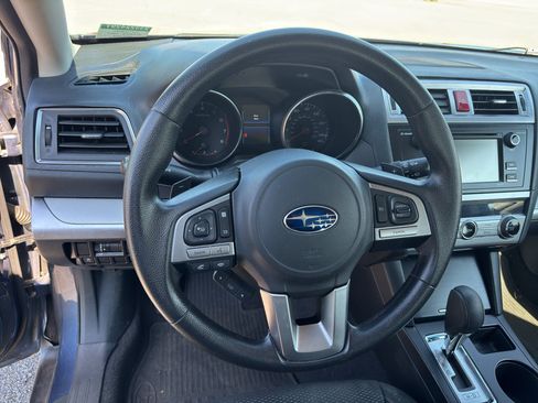 Used 2017 Subaru Outback 2.5i w/ Popular Package #2 AWD/4WD image 26
