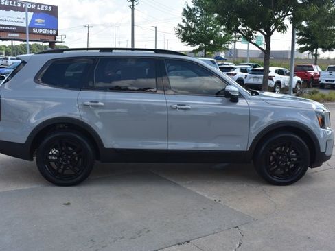Used 2025 Kia Telluride EX X-Line AWD/4WD image 4