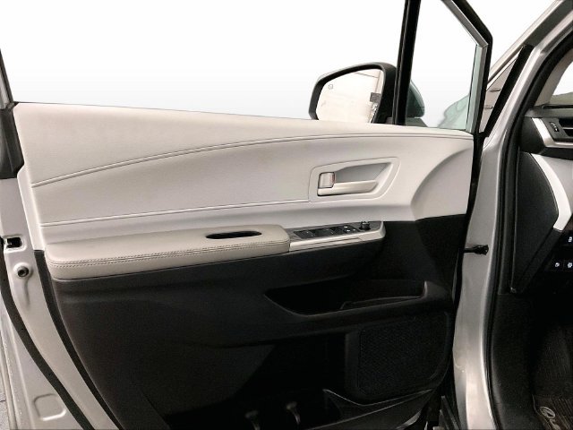 Used 2025 Toyota Sienna LE FWD image 22