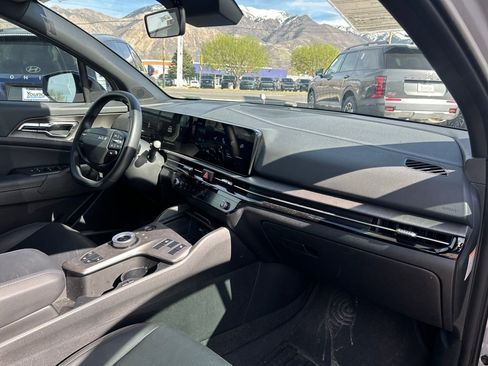 Used 2026 Kia Sportage X-Line image 11