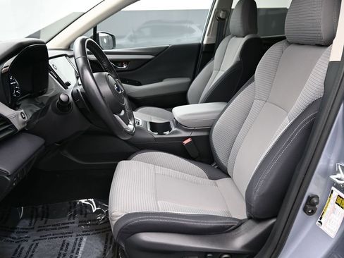Used 2023 Subaru Outback Premium image 10
