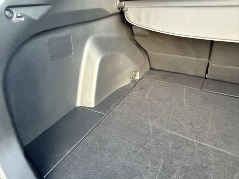 Used 2025 Toyota RAV4 XLE image 25