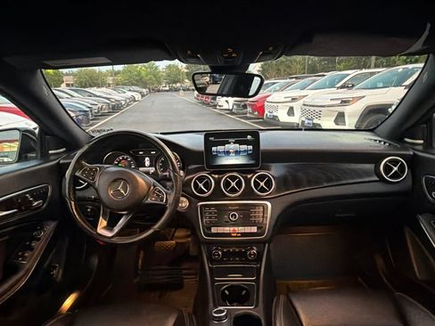 Used 2019 Mercedes-Benz CLA 250 4MATIC image 16
