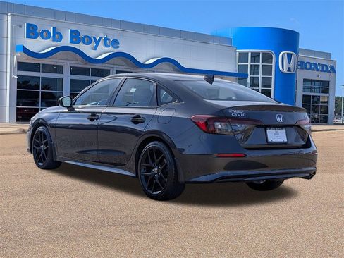 Certified 2025 Honda Civic Sport image 5