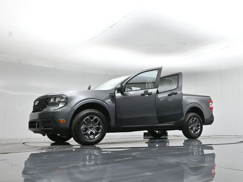 New 2026 Ford Maverick XLT image 46