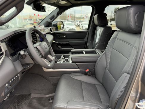 New 2025 Toyota Tundra Limited image 10