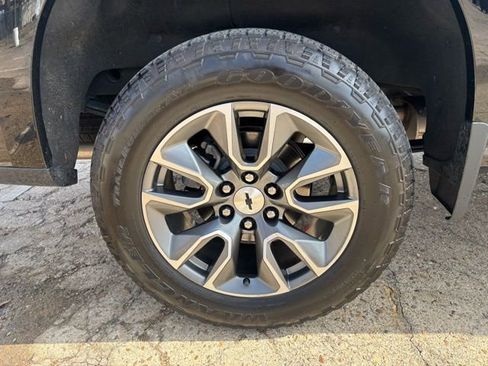 Certified 2024 Chevrolet Silverado 1500 RST image 10