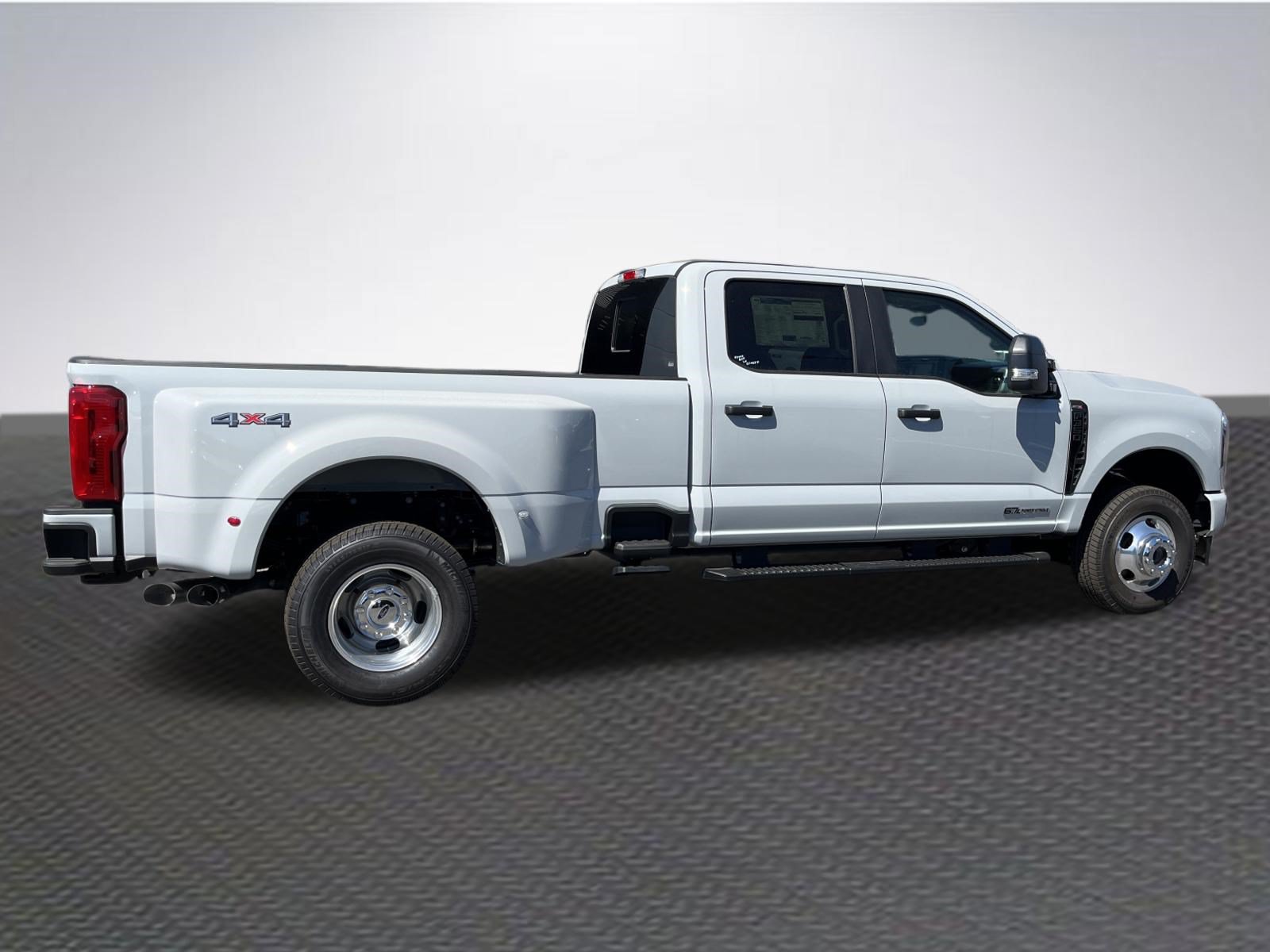 New 2026 Ford F350 XL w/ STX Appearance Package AWD/4WD image 8
