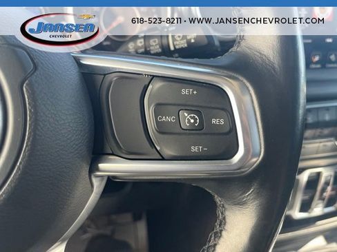 Used 2021 Jeep Wrangler Unlimited Sahara AWD/4WD image 16
