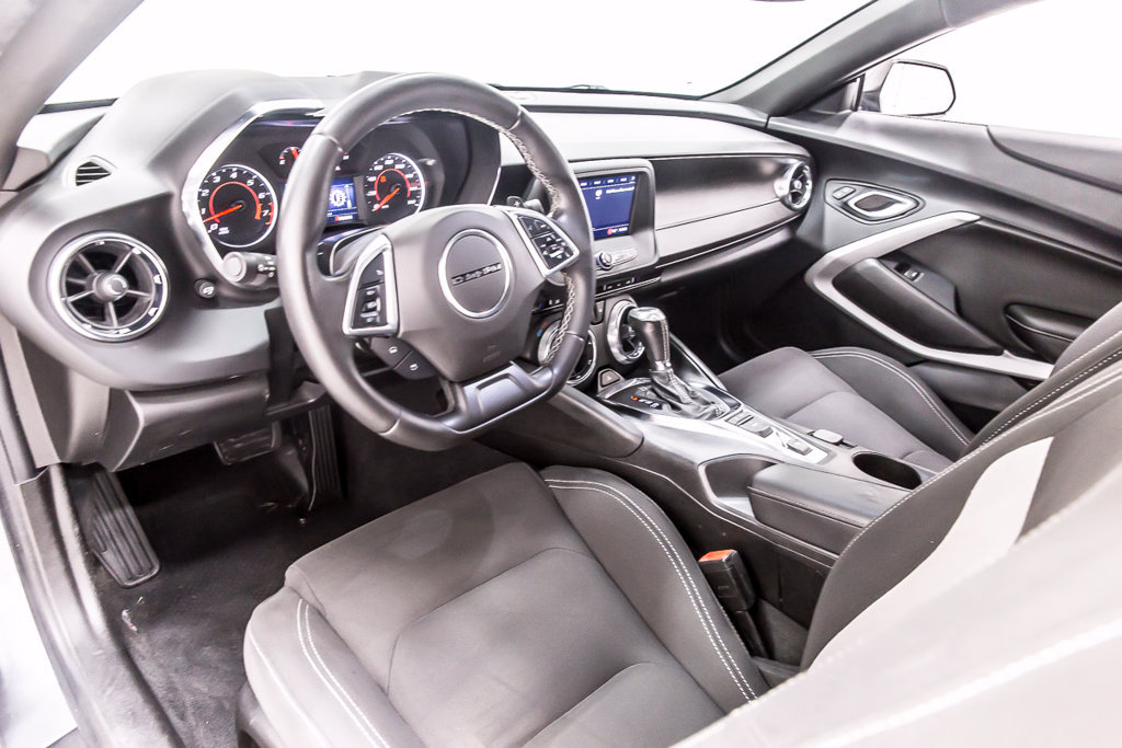 Used 2021 Chevrolet Camaro LT RWD image 29