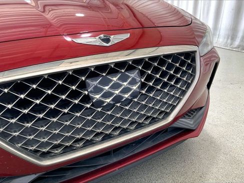 Used 2020 Genesis G70 2.0T w/ Elite Package RWD image 7