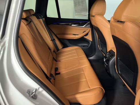 Used 2023 BMW X3 xDrive30i w/ Premium Package AWD/4WD image 3