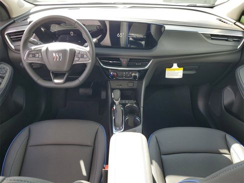 New 2026 Buick Encore GX Sport Touring image 9