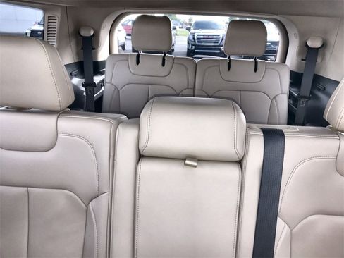 Used 2021 Jeep Grand Cherokee L Limited w/ Trailer Tow Package image 24