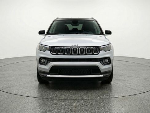 Used 2025 Jeep Compass Limited AWD/4WD image 1