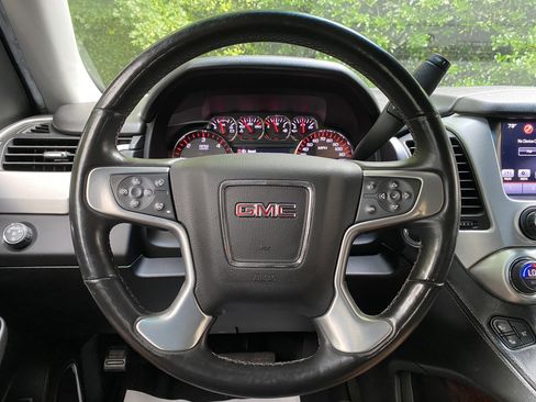 Used 2016 GMC Yukon SLT w/ Open Road Package RWD image 18