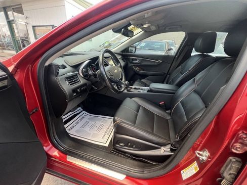 Used 2015 Chevrolet Impala LTZ FWD image 13