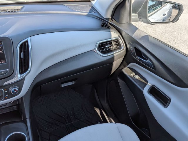 Used 2020 Chevrolet Equinox LS w/ LPO, Floor Liner Package FWD image 18