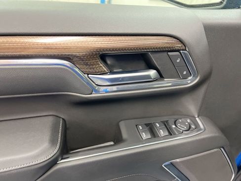 Used 2024 Chevrolet Silverado 1500 RST w/ Z71 Off-Road Package image 21