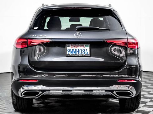 Certified 2026 Mercedes-Benz GLC 300 image 7
