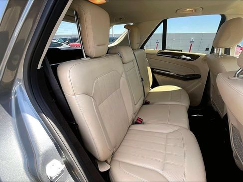 Used 2018 Mercedes-Benz GLE 350 4MATIC w/ Premium 1 Package image 32