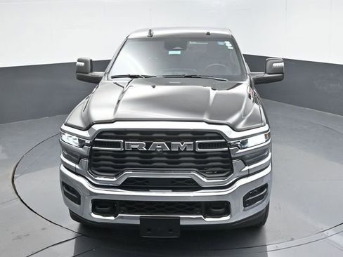 Used 2025 RAM 3500 Big Horn AWD/4WD image 37