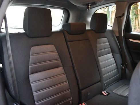 Used 2021 Honda CR-V LX image 32