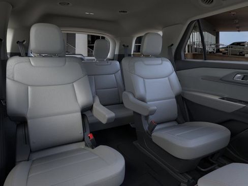 New 2026 Ford Explorer Active w/ Active Comfort Package RWD image 11