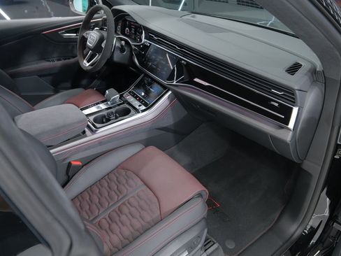 Used 2026 Audi RS Q8 performance image 58