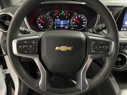 Used 2021 Chevrolet Blazer LT image 24