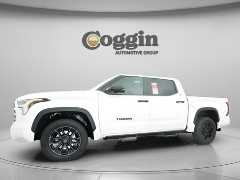 New 2025 Toyota Tundra SR5 image 4