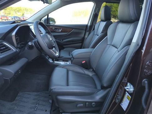Certified 2025 Subaru Ascent Touring AWD/4WD image 11