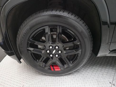 Used 2018 Chevrolet Traverse Premier w/ Redline Edition image 28