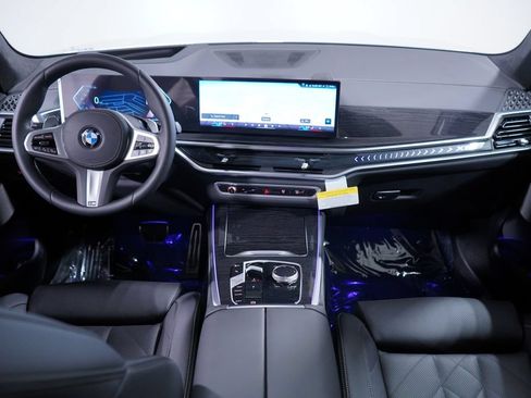Used 2026 BMW X5 sDrive40i w/ M Sport Package RWD image 12